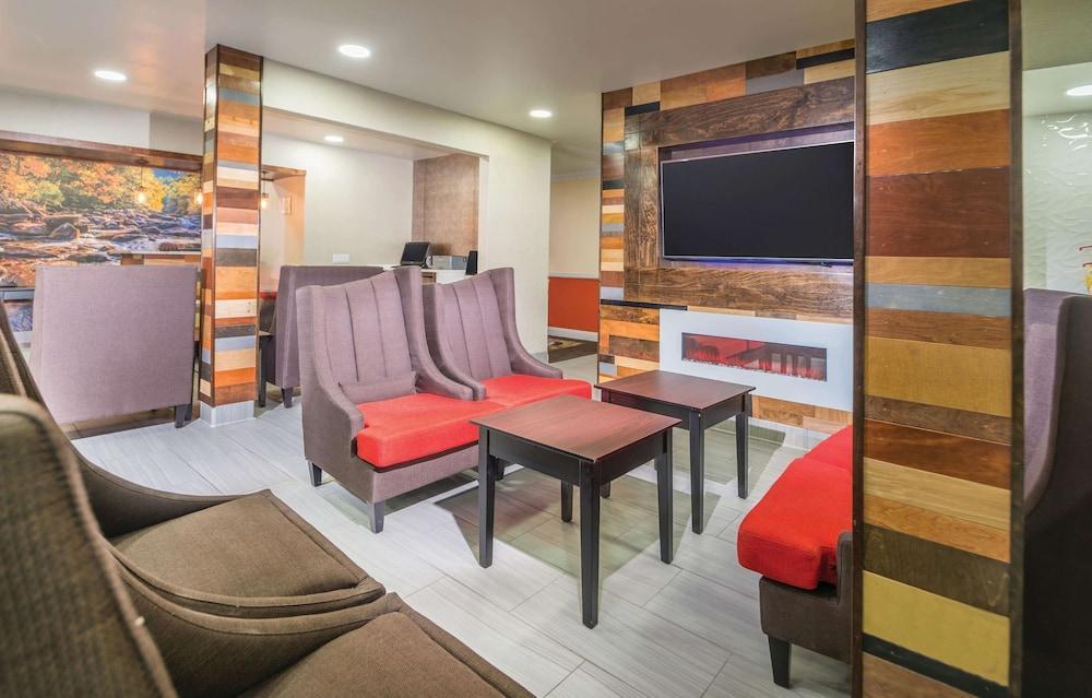 La Quinta Inn By Wyndham Calhoun South I-75 Exteriér fotografie