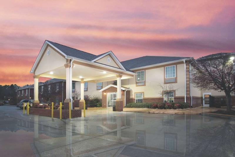 La Quinta Inn By Wyndham Calhoun South I-75 Exteriér fotografie